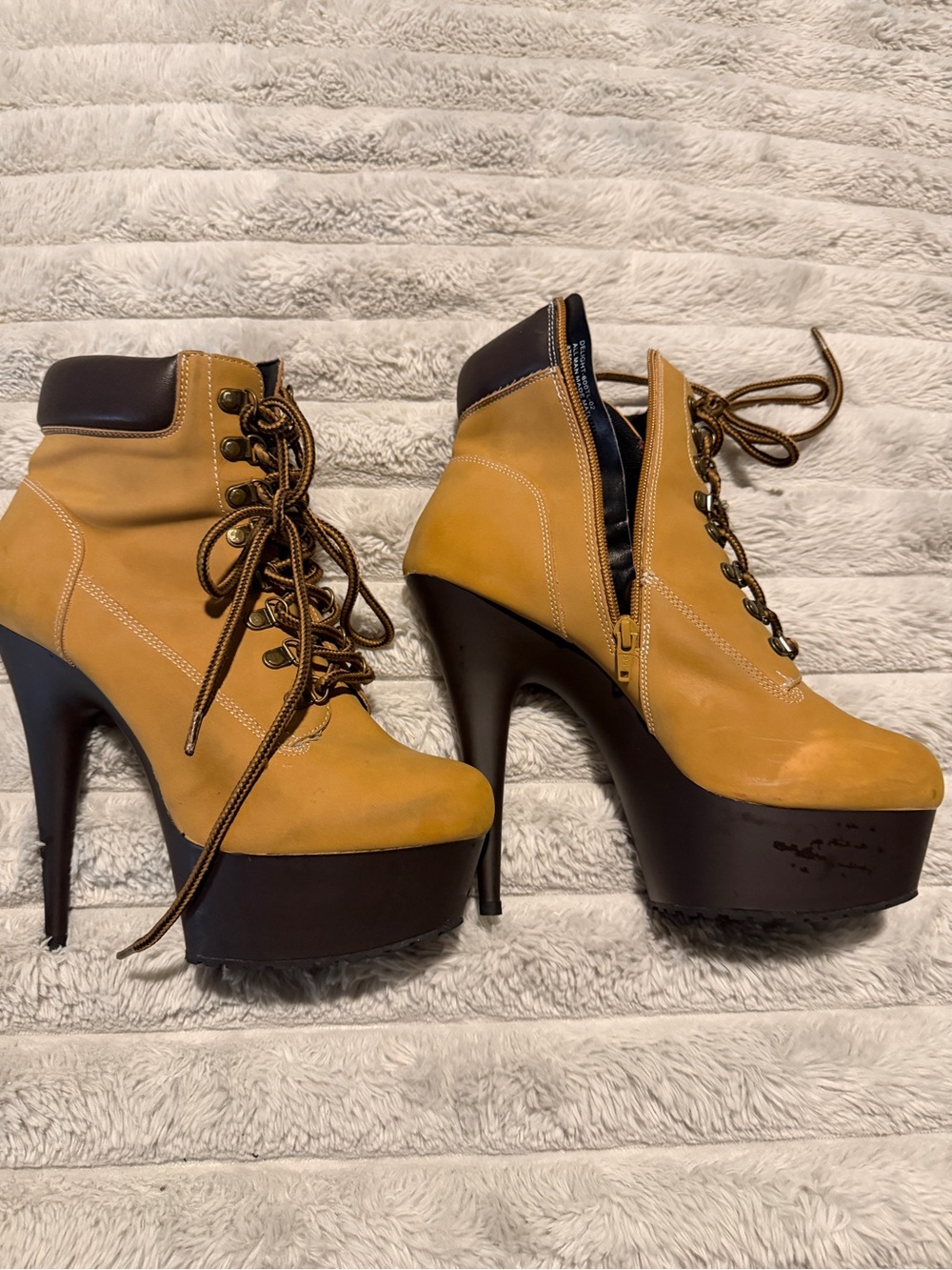 Pleaser Construction Lace-Up Platform Ankle Boots Size 11